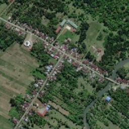 Satellite imagery of Ujung Umo, ID