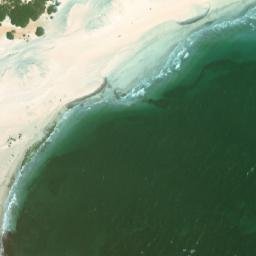 Satellite imagery of Raas Aw Maki, SO