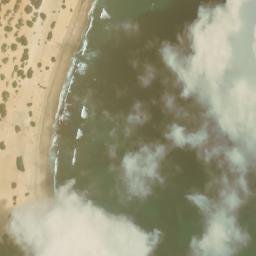 Satellite imagery of Raas Daay, SO