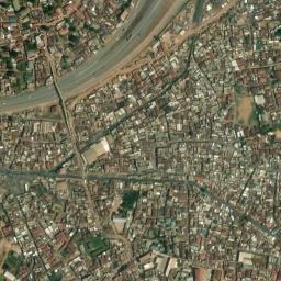 Satellite imagery of Island of Kira road to Bukoto / Kamwokya, UG