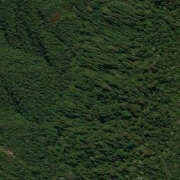 Satellite imagery of Loma Los Tres Cerros, EC