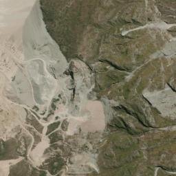 Satellite imagery of Cochapamba, EC