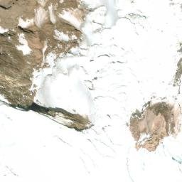 Satellite imagery of Cayambe, EC