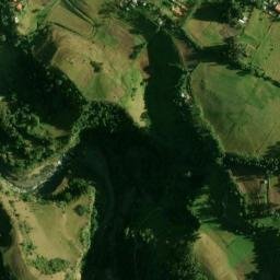 Satellite imagery of Ovalo, EC