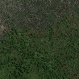 Satellite imagery of Cerro La Maternidad, EC
