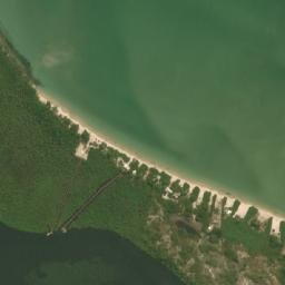 Satellite imagery of Pointe Cricri, GA
