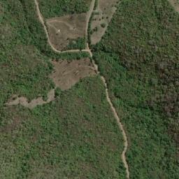Satellite imagery of Cerro de La Silla, EC