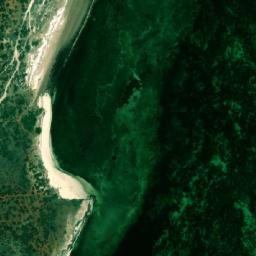 Satellite imagery of Raas Kiyanguaani, SO