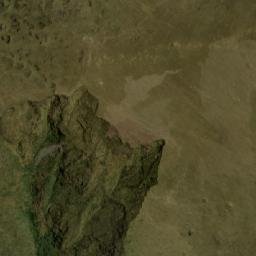 Satellite imagery of Cerro Yatahuachana, EC