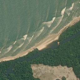 Satellite imagery of Pointe Iguéga, GA