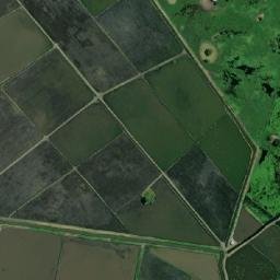 Satellite imagery of Cerro Santa Ana, EC