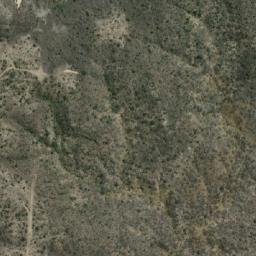 Satellite imagery of Medio Cerro, EC