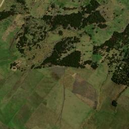Satellite imagery of Capariloma, EC
