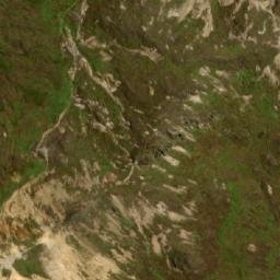 Satellite imagery of Tres Cruces, EC