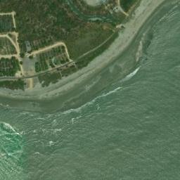 Satellite imagery of Punta Arenas, EC