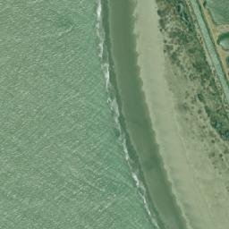 Satellite imagery of Punta Salinas, EC