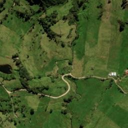Satellite imagery of Cerro Ventanas, EC