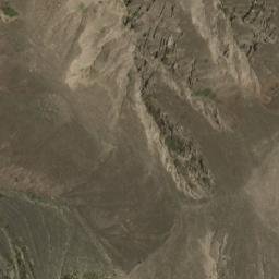 Satellite imagery of Huayraloma, EC