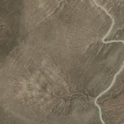 Satellite imagery of Huayraloma, EC
