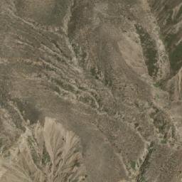 Satellite imagery of Huayraloma, EC