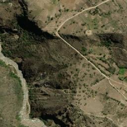 Satellite imagery of Loma Chacahuillo, EC