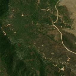Satellite imagery of Loma de La Cruz, EC