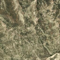 Satellite imagery of Loma Raracapac, EC