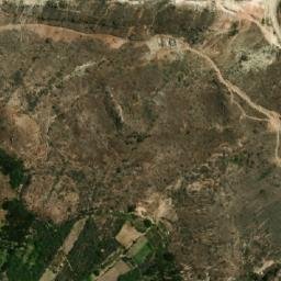 Satellite imagery of Loma Raracapac, EC