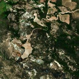 Satellite imagery of Loma Putuzhio, EC
