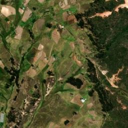 Satellite imagery of Loma Chupillones, EC