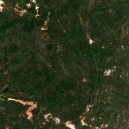 Satellite imagery of Loma Chupillones, EC