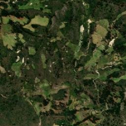 Satellite imagery of Cerro Caragshillo, EC