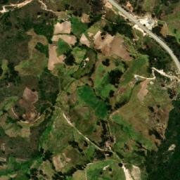 Satellite imagery of Cerro Caragshillo, EC