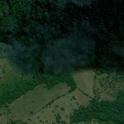 Satellite imagery of Cerro La Torata, EC
