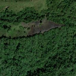 Satellite imagery of Cerro del Oso, EC
