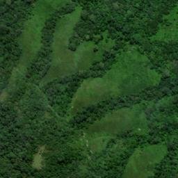 Satellite imagery of Espolón Linda Chara, PE