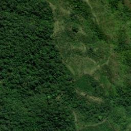 Satellite imagery of Espolón Linda Chara, PE