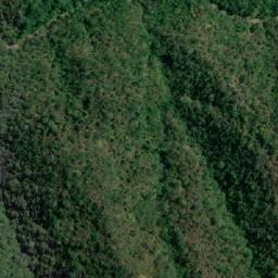 Satellite imagery of Cerro Las Peñas, EC