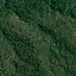 Satellite imagery of Cerro Las Peñas, EC