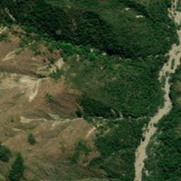 Satellite imagery of Cerro de La Cruz, EC