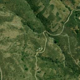Satellite imagery of Cerro Yumbuna, EC