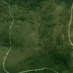 Satellite imagery of Cerro Yumbuna, EC