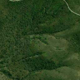 Satellite imagery of Cerro Yumbuna, EC