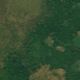 Satellite imagery of Tombe, AO