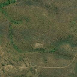 Satellite imagery of Tombe, AO