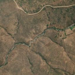 Satellite imagery of Loma Corle, PE
