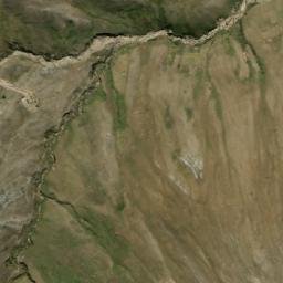 Satellite imagery of Mina Julio Cesar, PE
