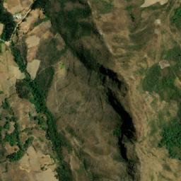 Satellite imagery of Loma Las Moras, PE
