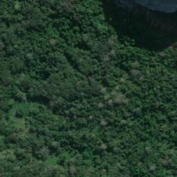 Satellite imagery of Mueto iá Palacaça, AO