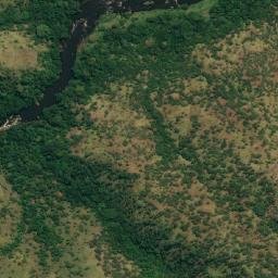 Satellite imagery of Diamalungo, AO